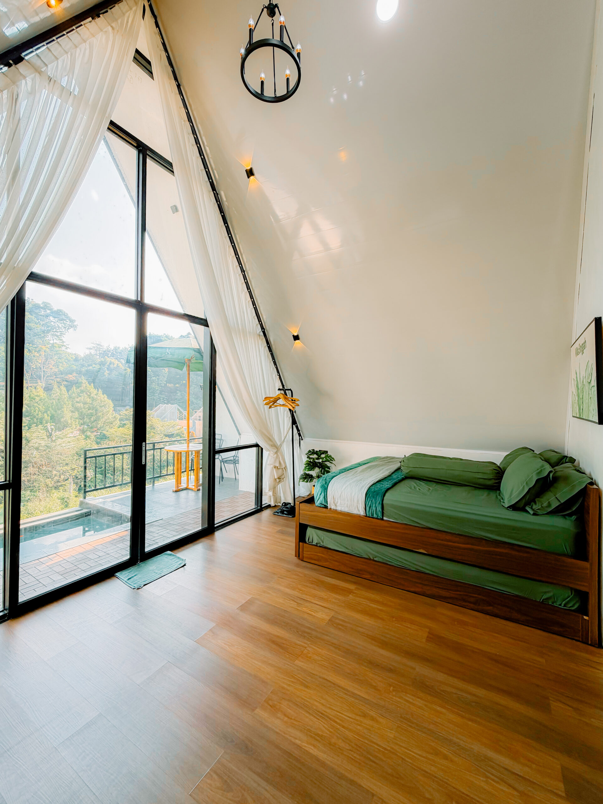 Cabin Honeymoon - C - Gambar 4