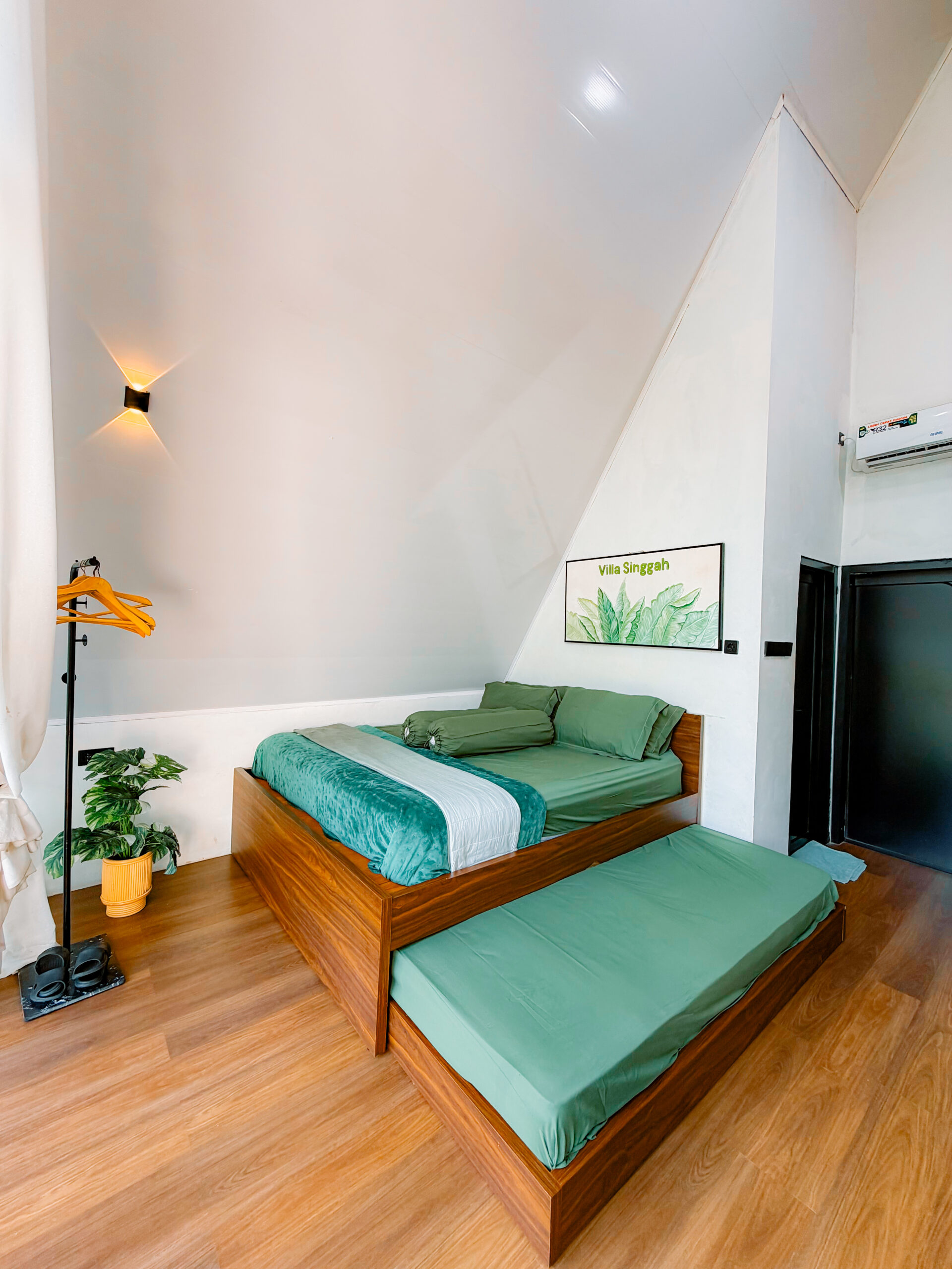 Cabin Honeymoon - C - Gambar 6