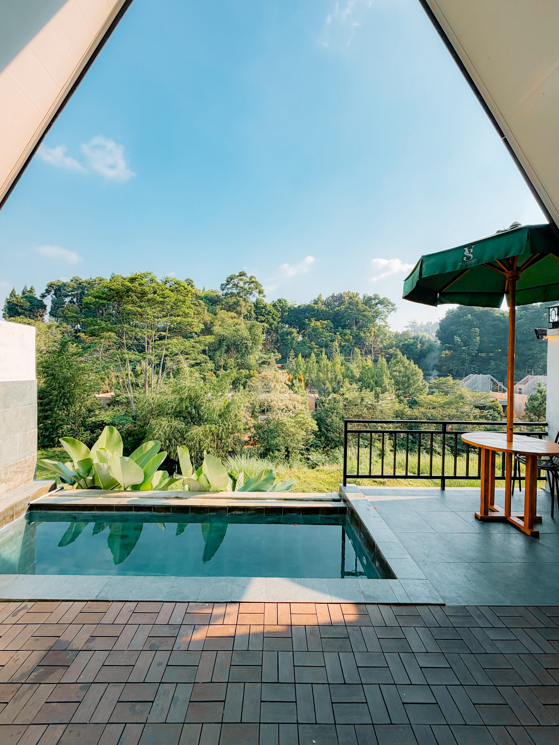 Cabin Honeymoon - C - Gambar 7