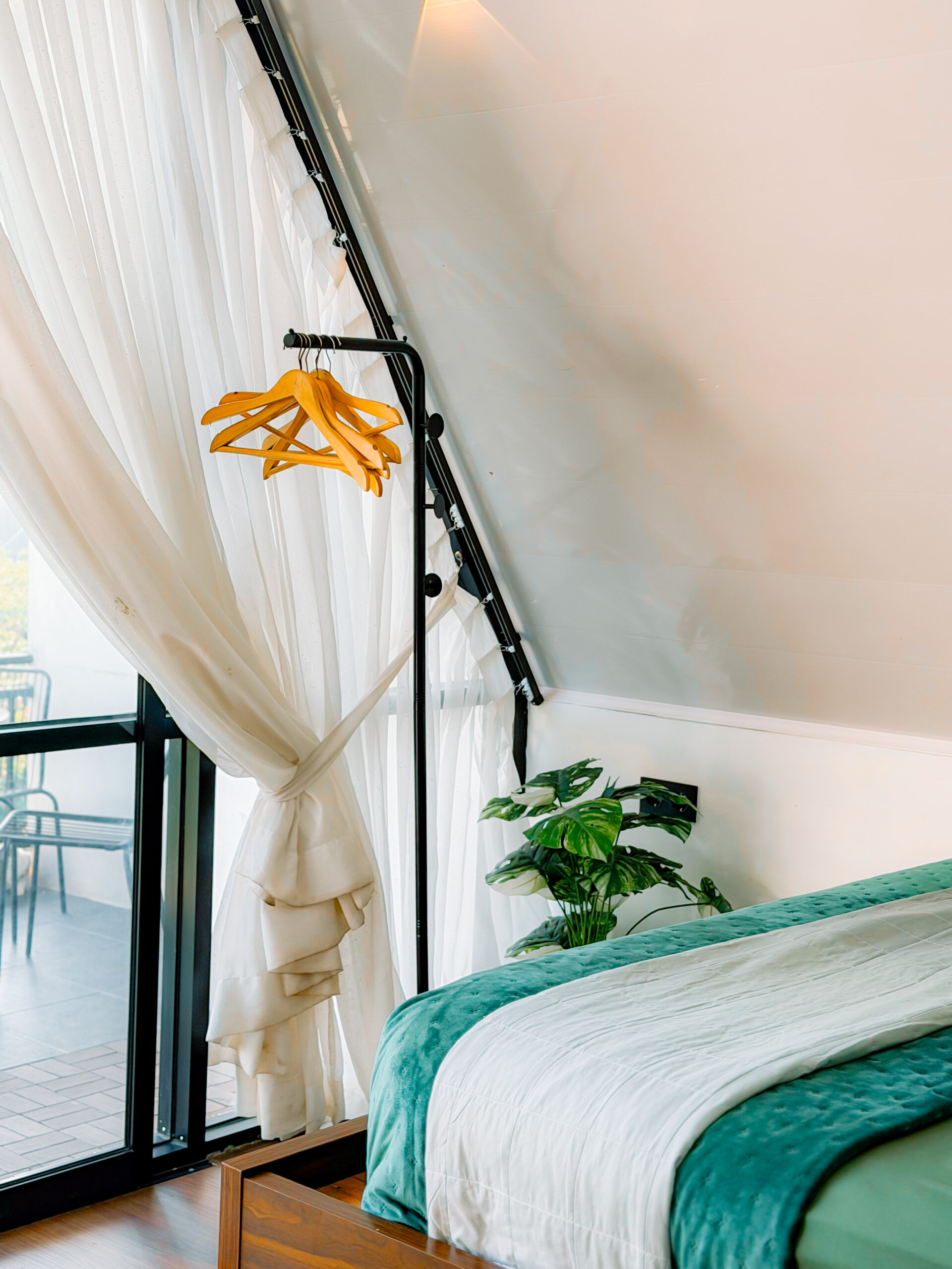 Cabin Honeymoon - C - Gambar 11