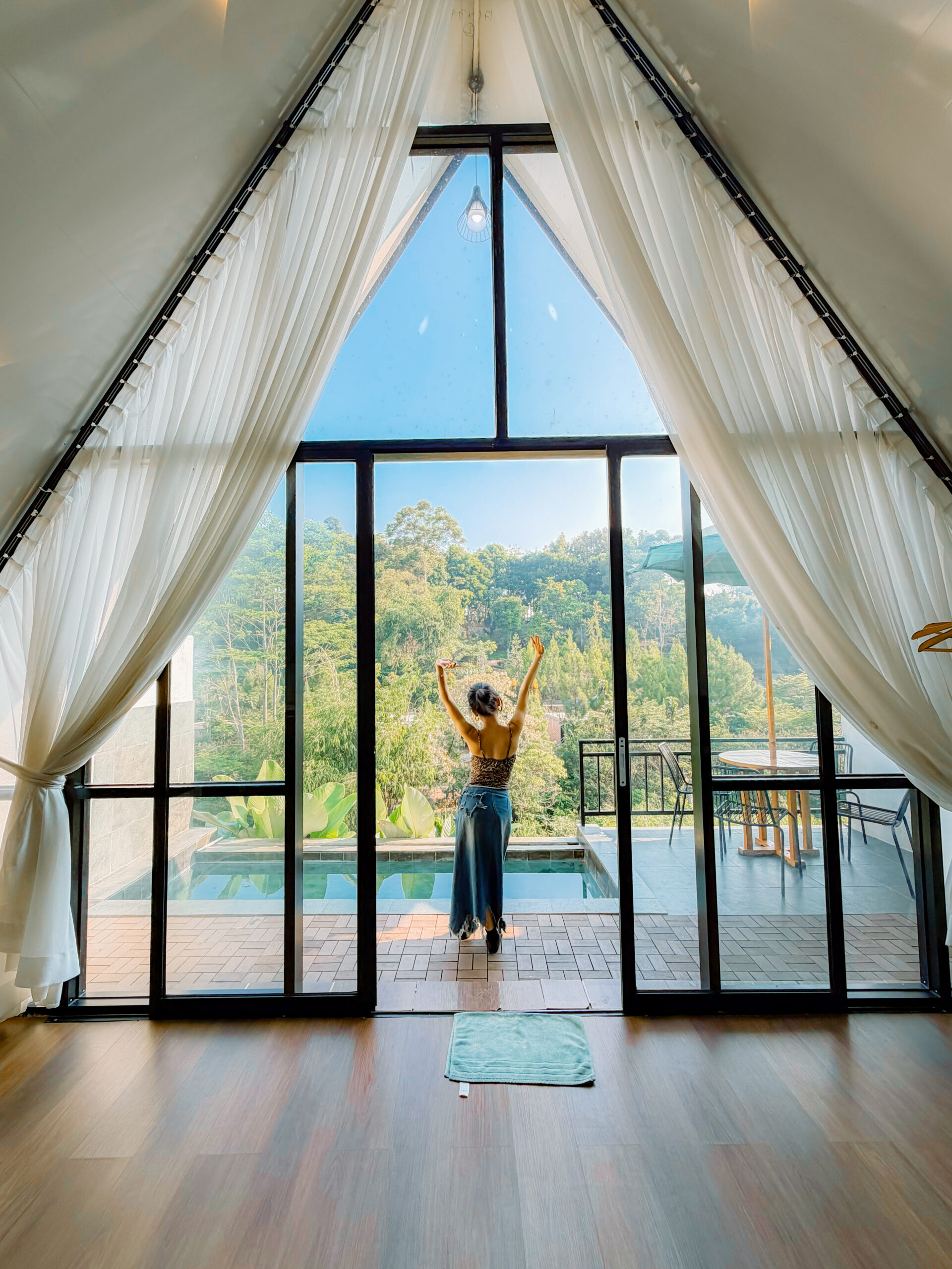 Cabin Honeymoon - C
